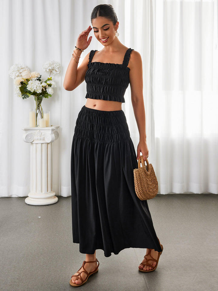 AINELA Crop Top & High-Waisted Pleated Oversized Skirt