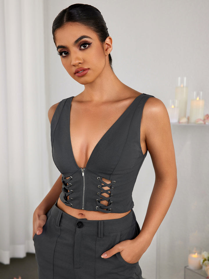 AINVAL Sexy Cut-out Solid Color Cinched Waist Crop Top