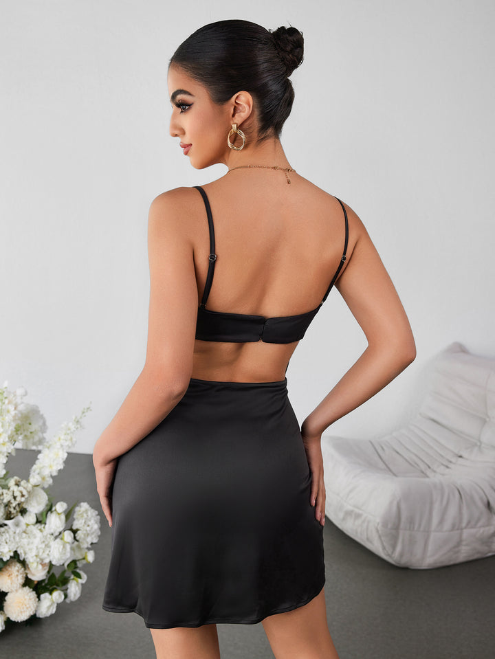 CYAIN Sexy Cut-out Backless Lace Slip Dress