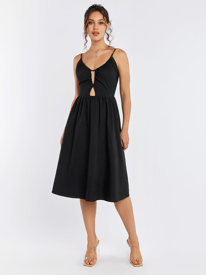 VEELIA Keyhole Midi Dress